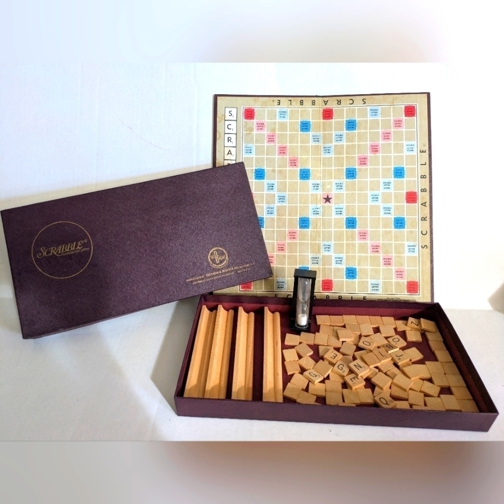 Scrabble Vintage Wood Game Set. 50s edition.